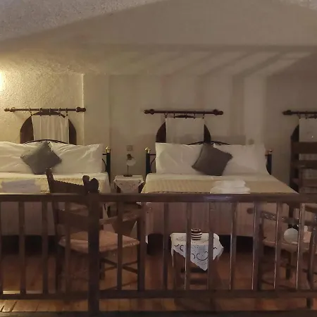 Friends / Family Relaxing Country House, Chalkida *